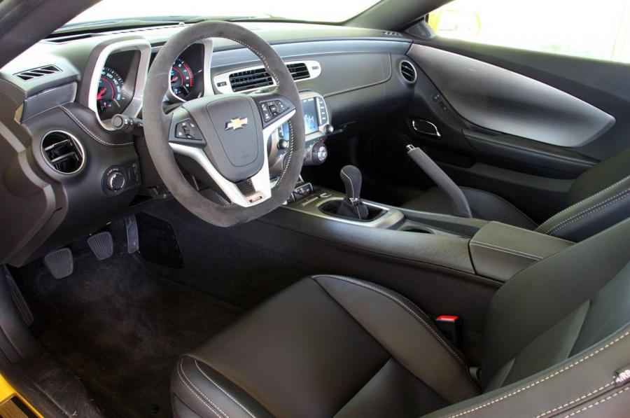  Chevrolet Camaro 1LE 2013 года  (фото 22 из 73)